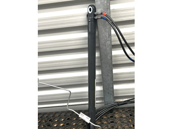 Cilindro hidráulico novo IVECO EUROCARGO 75E MLC CABIN LIFTING KIT: foto 5