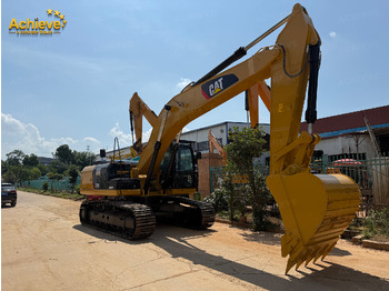 Escavadeira CATERPILLAR 329D