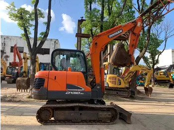Escavadora de rastos DOOSAN DX60