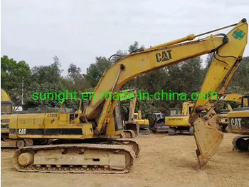 Escavadora de rastos CATERPILLAR E200B