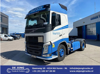 Tractor VOLVO FH13 420