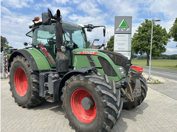 Trator FENDT 724 Vario