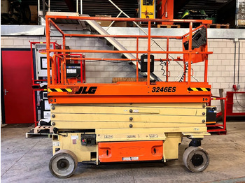 Plataforma de Tijera/ Plataforma de tesoura JLG