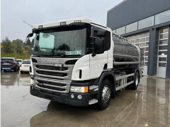 Caminhão tanque SCANIA P 410