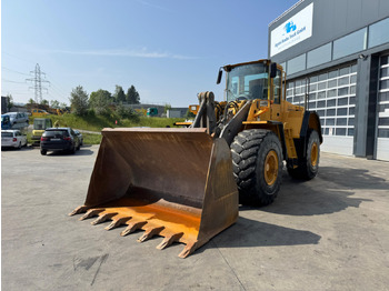 Pá carregadora de rodas VOLVO L150E