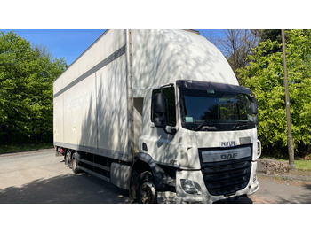 Camião furgão DAF CF 330