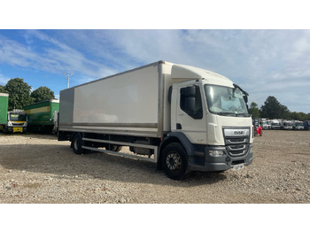Camião furgão DAF LF 230