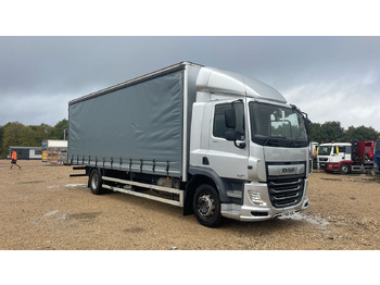 Camião de lona DAF CF 260