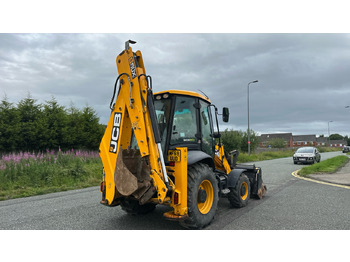 Retroescavadeira JCB: foto 4