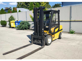 Empilhadeira a diesel YALE