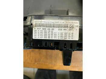 Tacógrafo por Camião Mercedes Vito Kombiinstrument Tacho A4479000806: foto 2