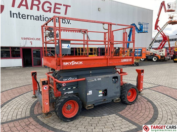 Plataforma de Tijera/ Plataforma de tesoura SKYJACK