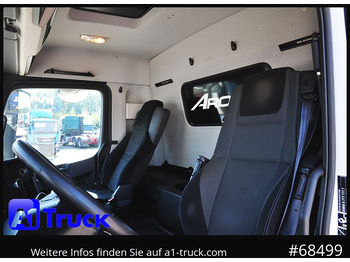 Fotografia de interior 1: Camião polibenne MERCEDES-BENZ Arocs 2645 BL,  Meiller, 6x4, Funk,