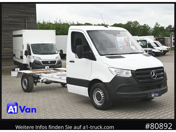 Camião chassi MERCEDES-BENZ Sprinter 317
