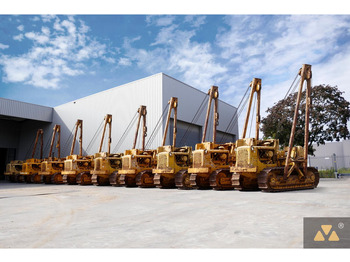 Colocar tubos CATERPILLAR