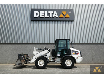 Pá carregadora de rodas CATERPILLAR 906M