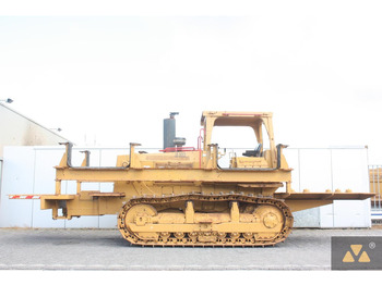 Colocar tubos CATERPILLAR D6