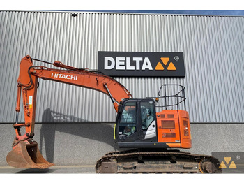 Escavadora de rastos HITACHI ZX225USLC-6