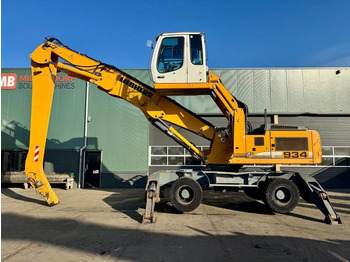 Manipulador de material LIEBHERR A 934