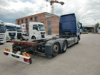 Camião transportador de contêineres/ Caixa móvel MAN TGX 26.440 XXL  6x2 Liftachse Euro 6: foto 4