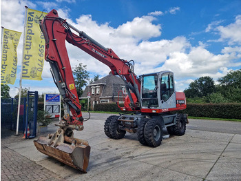 Escavadeira de rodas TEREX