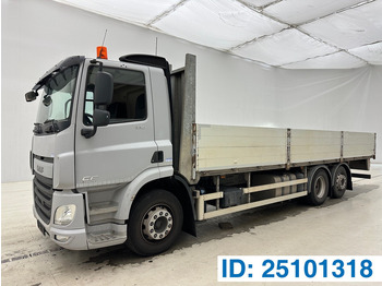 Camião de caixa aberta/ Plataforma DAF CF 330
