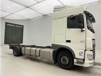Camião chassi DAF XF 460 Space Cab: foto 3