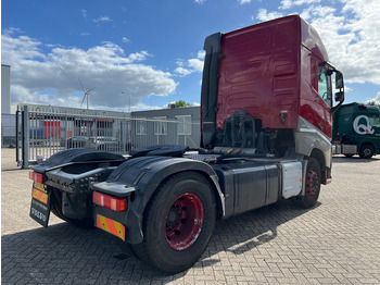 Tractor Volvo FH13.420 Globetrotter - ADR: foto 4