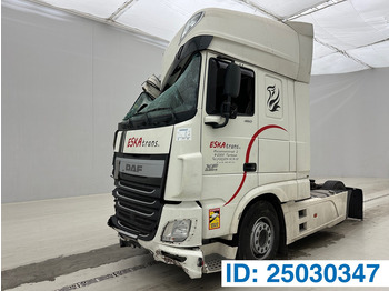 Tractor DAF XF 460