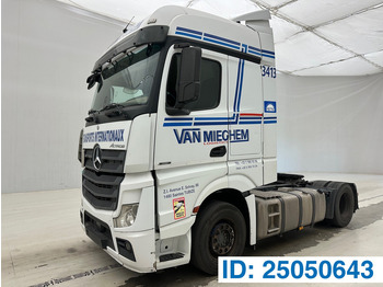 Tractor MERCEDES-BENZ Actros 1842