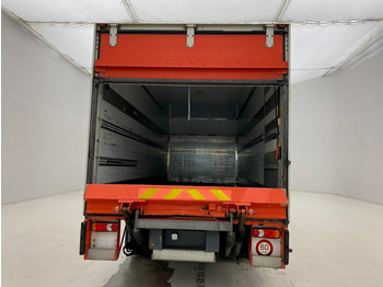 Camião furgão Volvo FL 240: foto 4