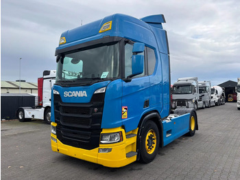 Tractor SCANIA R 410