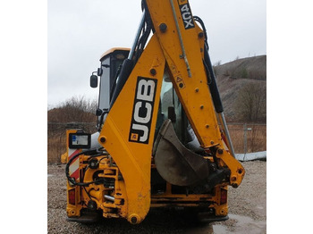 Retroescavadeira JCB 4CX: foto 3 Retroescavadeira JCB 4CX: foto 3