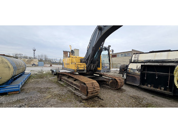 Escavadora de rastos VOLVO EC210BLC