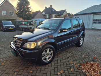 Automóvel MERCEDES-BENZ