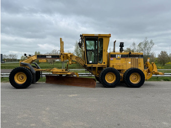 Motoniveladora CATERPILLAR 140H