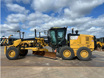 Motoniveladora CATERPILLAR 140M