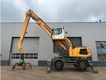Manipulador de material LIEBHERR