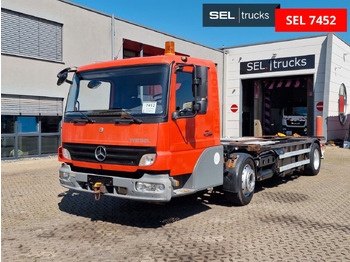 Camião transportador de contêineres/ Caixa móvel MERCEDES-BENZ