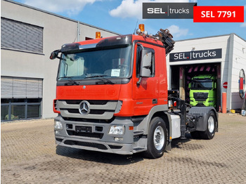 Tractor MERCEDES-BENZ Actros 1844