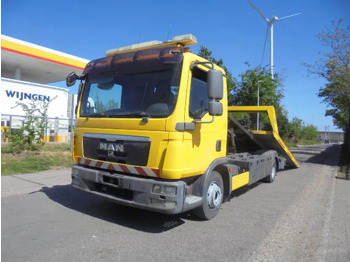 Camião transporte de veículos MAN TGL 8.220