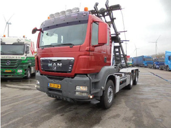 Camião com sistema de cabo MAN TGS 26.480