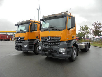 Camião chassi MERCEDES-BENZ Arocs