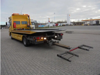Caminhão reboque Mercedes-Benz Atego 1224 NL TRUCK: foto 4