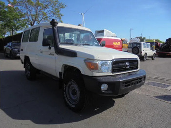 Automóvel Toyota Land Cruiser HZJ78L 4X4 EXPORT OUTSIDE EU ONLY: foto 3