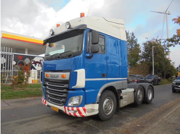 Tractor DAF XF 440