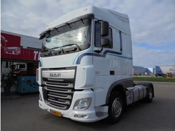 Tractor DAF XF 440
