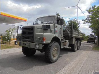Camião de caixa aberta/ Plataforma VOLVO N10