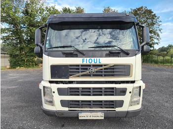 Caminhão tanque para transporte de combustível Volvo FM 440 13000L FUEL / CARBURANT - 4 COMP: foto 2