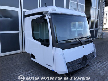 Cabine e interior por Camião Mercedes-Benz Actros MP5: foto 2